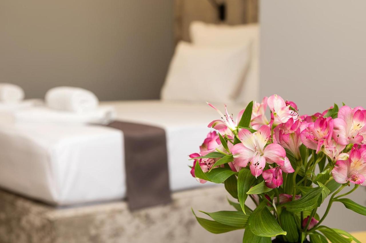 Hotel Abrazo By Hmg